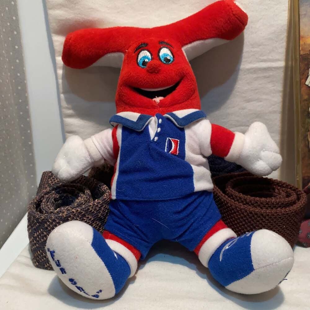 Fun Ship Freddy Carnival Cruise Lines Mascot 2003 Plush
